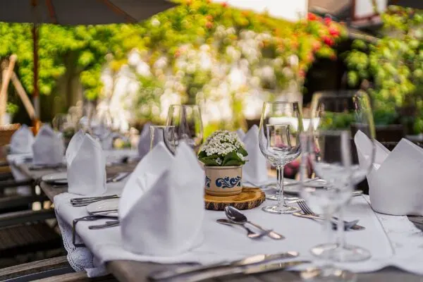 italian dining in tuscany